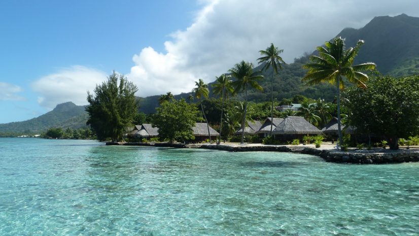 superior-lagoon-view-bungalow