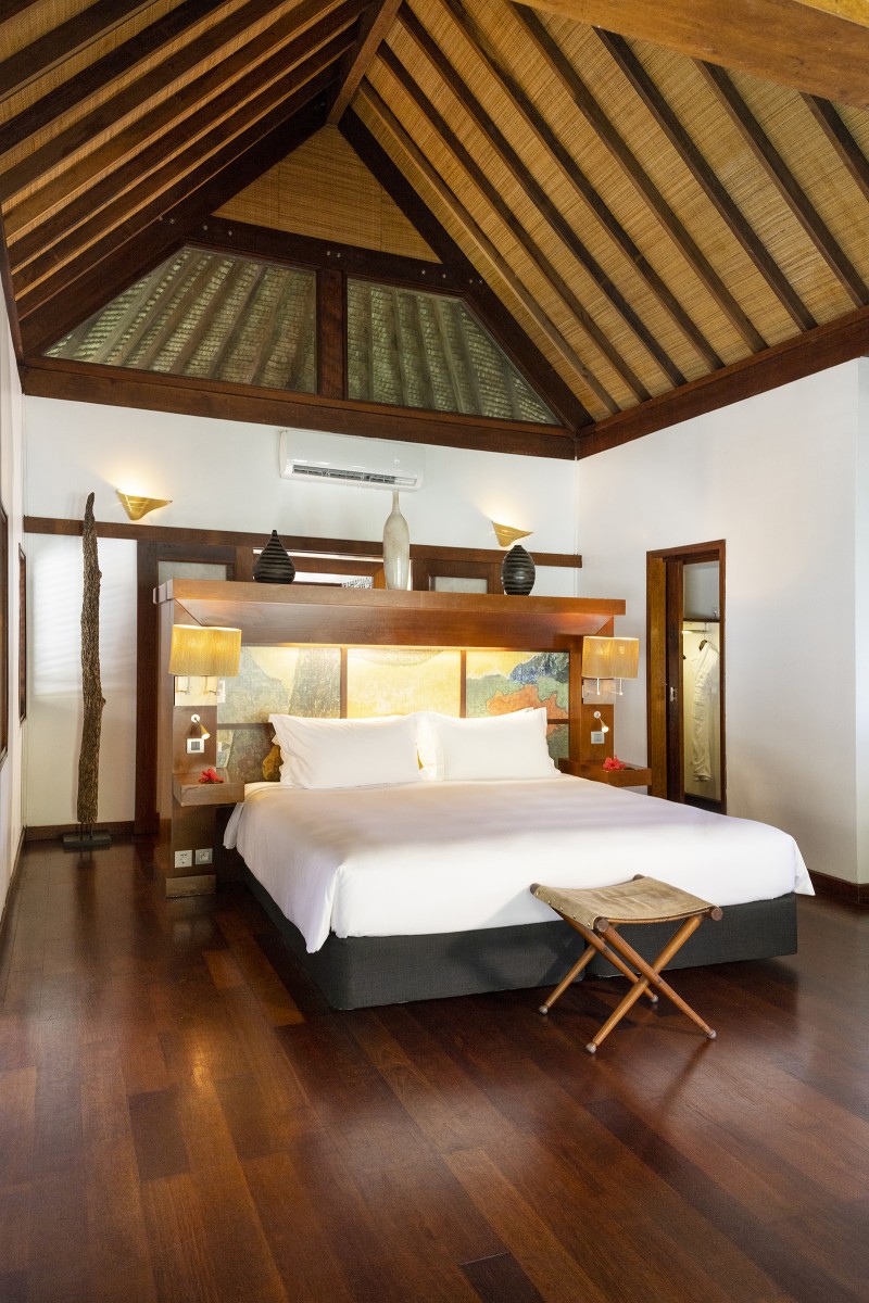 luxury-beach-bungalow
